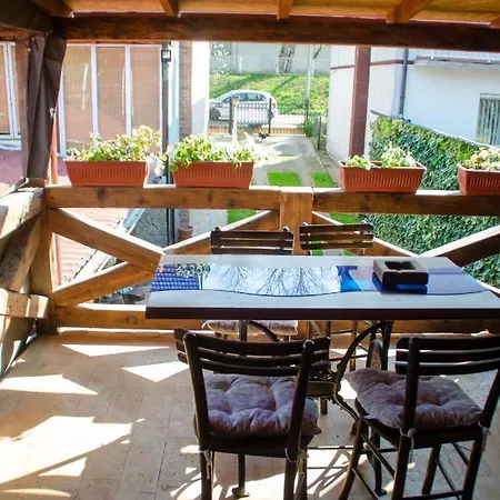 Midana Apartment Vrdnik